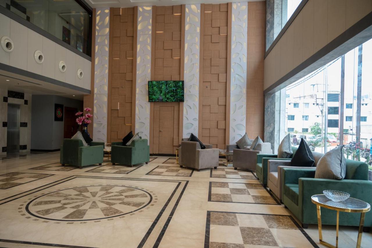 Golden Retreat Hotel Baharampur Exterior photo